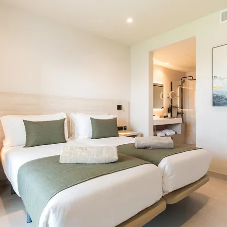 Amarilla Golf Residences 5*