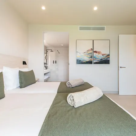 Amarilla Golf Residences 5* 산미겔데아보나