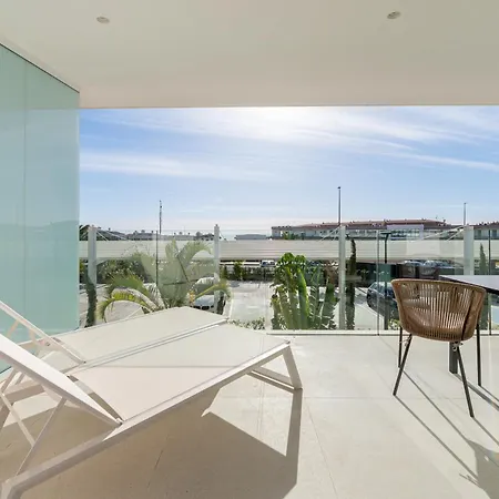 מלון Amarilla Golf Residences