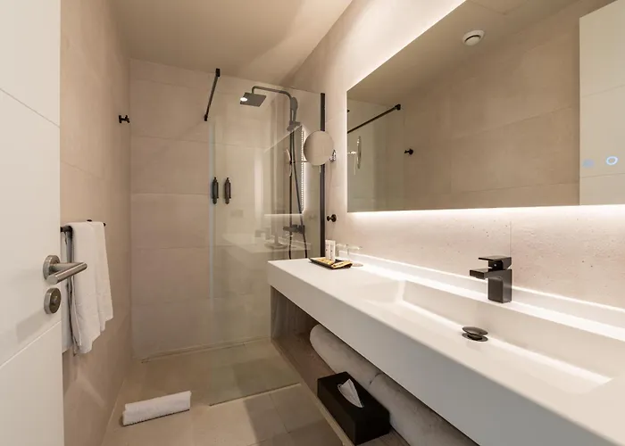 מלון Amarilla Golf Residences סן מיגל דה אבונה