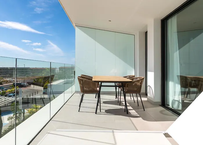 Amarilla Golf Residences סן מיגל דה אבונה