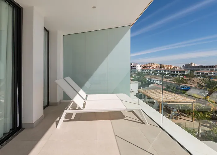 מלון Amarilla Golf Residences