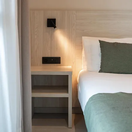 Отель Amarilla Golf Residences 5*