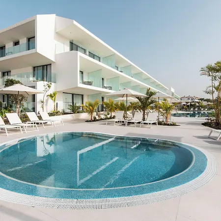 Amarilla Golf Residences Отель 5*