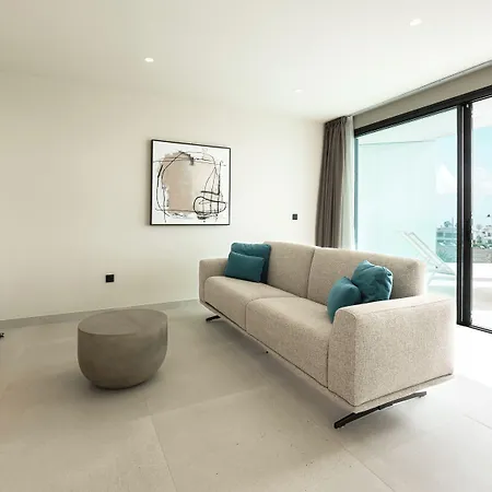 Отель Amarilla Golf Residences Сан Мигель
