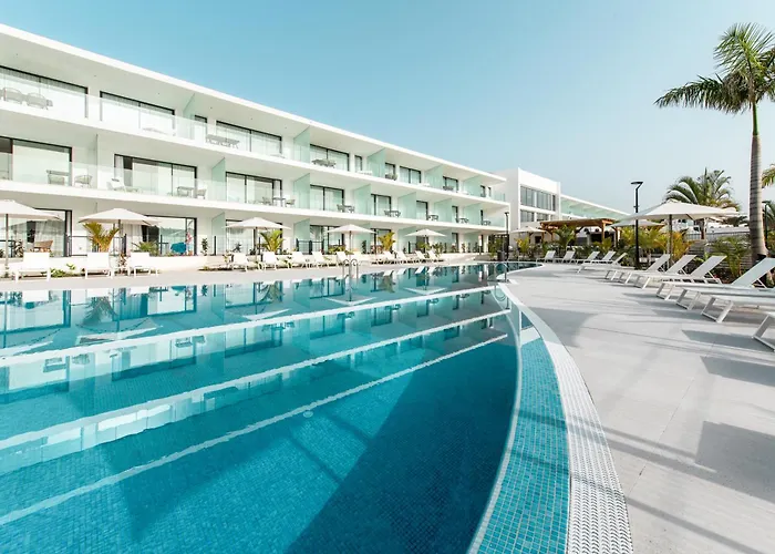 Amarilla Golf Residences