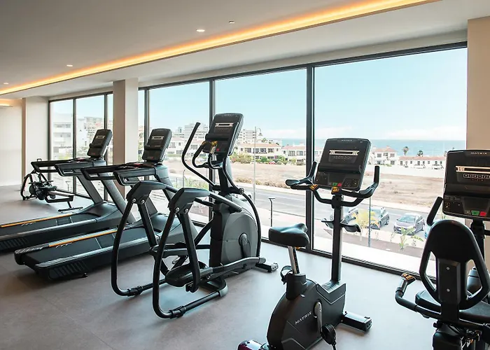 Ξενοδοχείο Amarilla Golf Residences 5*